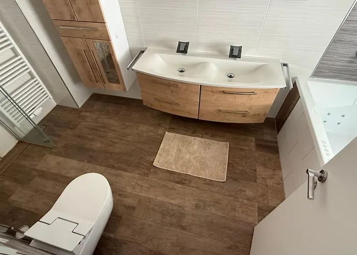 House In Sarstedt! Contactless Check-in Сasa de vacaciones *